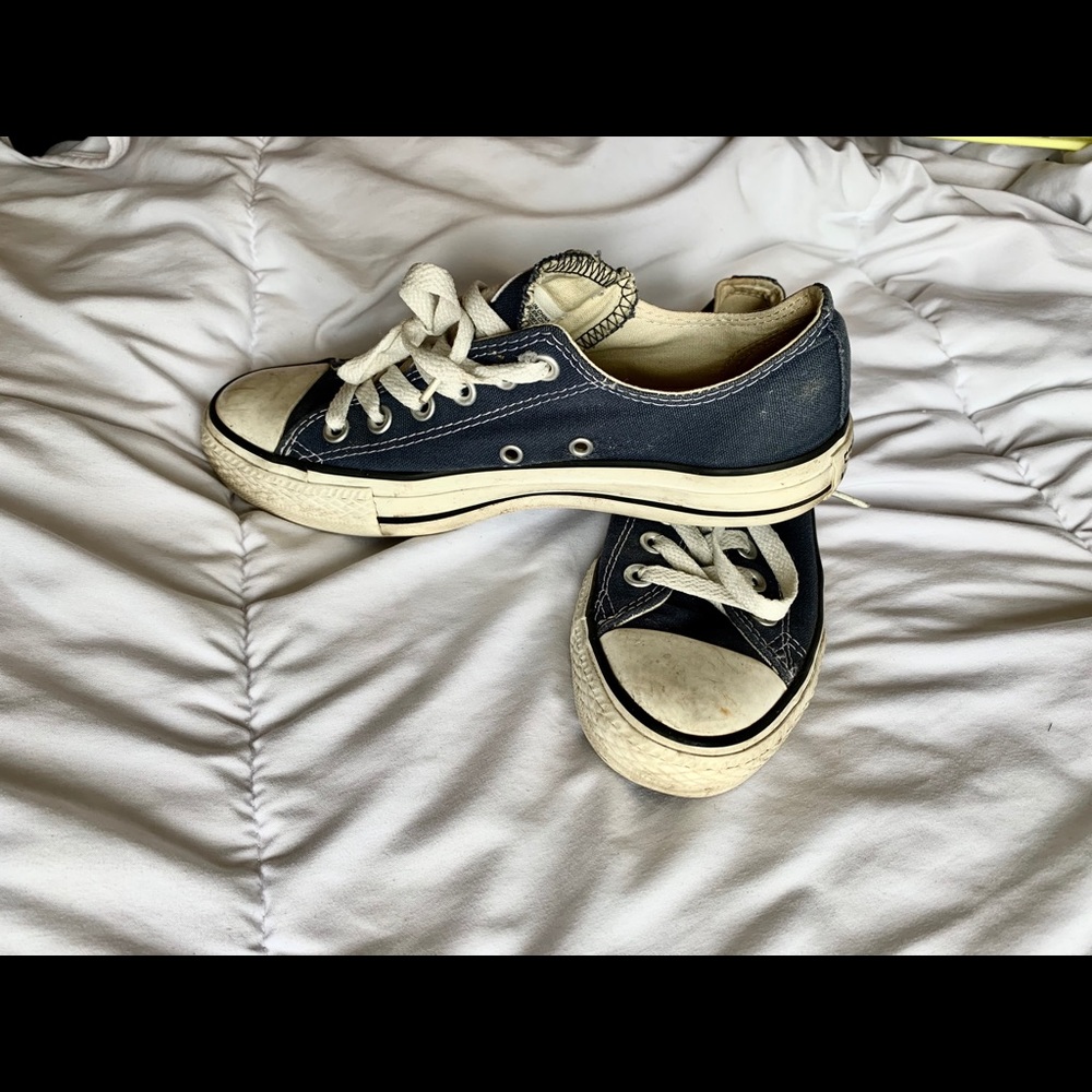 Navy Converse - Picture 2 of 3